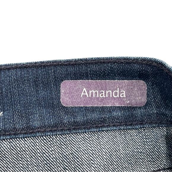 Gloria Vanderbilt Dark Wash Amanda Jeans Rhinestones Size 12 Short - Picture 6 of 9